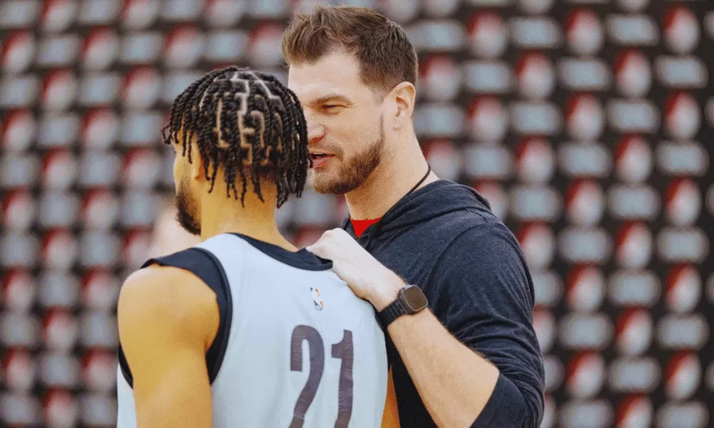 Portland de Tiago Splitter sofre virada e perde para os Clippers na NBA