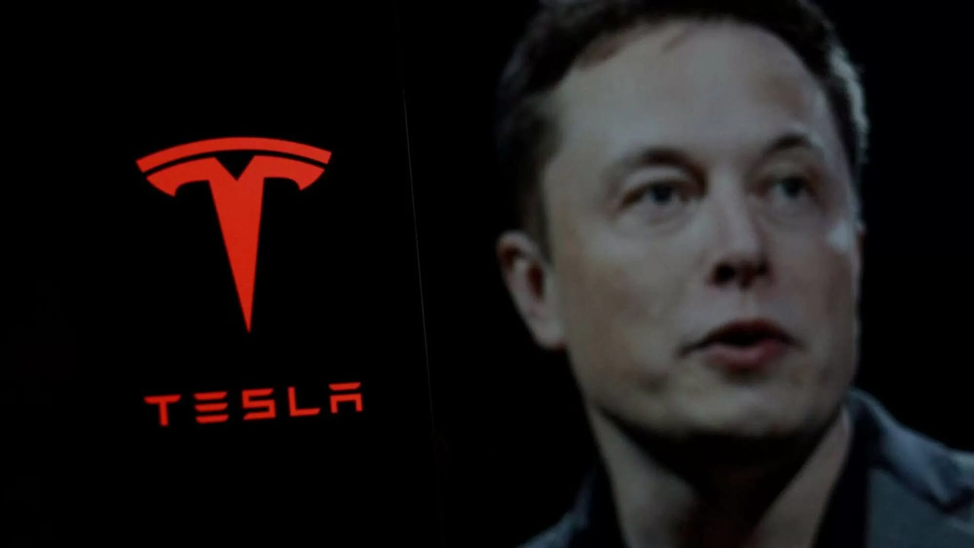 China desmente Elon Musk sobre aprovação do Tesla de direção autônoma no país