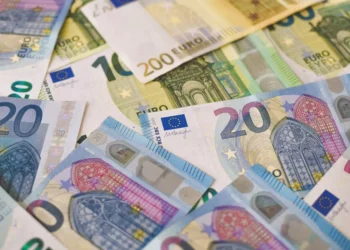 “Importância das Finanças na Vida Pessoal e Empresarial”