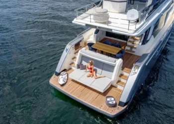 Iate de luxo de mais de 22 metros de grife italiana confirmado no Marina Itajaí Boat Show
