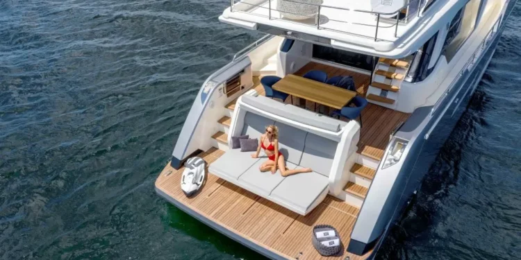 Iate de luxo de mais de 22 metros de grife italiana confirmado no Marina Itajaí Boat Show