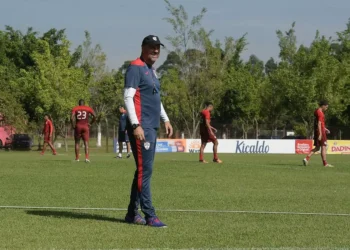 Alan Dotti diz que Lusa ainda busca reforços, mas não fugirá do orçamento