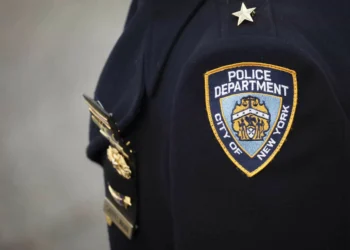 Dois meninos baleados num restaurante McDonald’s em Nova Iorque