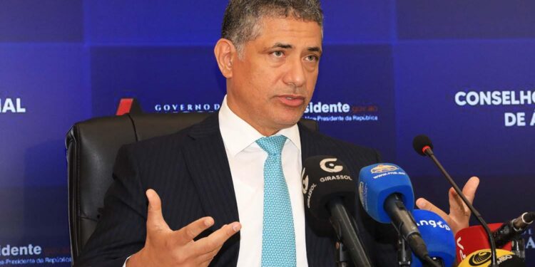 Angola participa na cerimónia de abertura da 14ª Assembleia da IRENA nos Emirados Árabes Unidos.