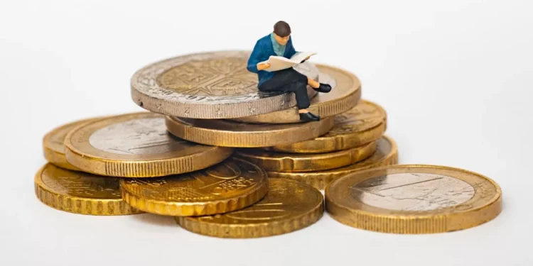 “Desvendando a Economia: A Ciência das Escolhas e Recursos”