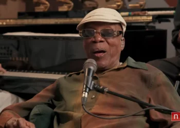 Milton Nascimento quebra aposentadoria em badalado show gringo; assista