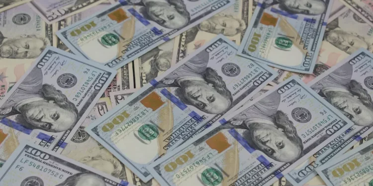 “Transformando vidas através das finanças: O caso Teodoro Almeida”