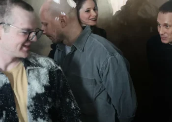 Começou julgamento de jornalistas russos que colaboraram com Navalny