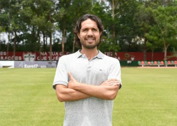 Lusa oficializa a chegada do diretor esportivo Tadeu Oliveira Junior