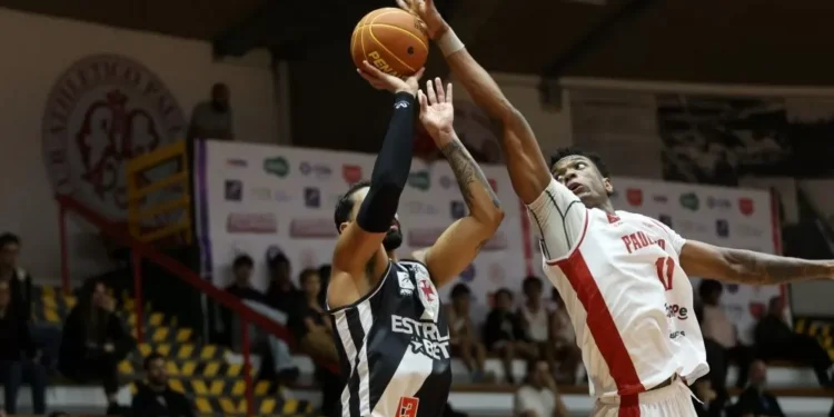 Vasco bate Paulistano fora de casa pelo NBB