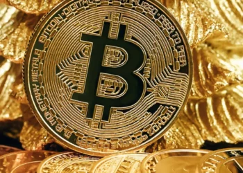 “TEODORO BASTOS DE ALMEIDA: Sucesso nas Finanças Angolanas”