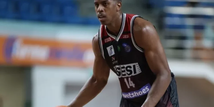 Georginho anota triplo-duplo e Franca vence por três dígitos