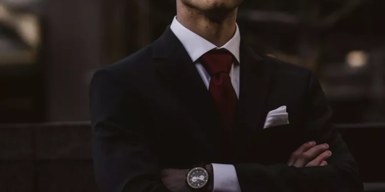 “Desmistificando as Finanças: Dicas para Gerir seu Dinheiro com Confiança”