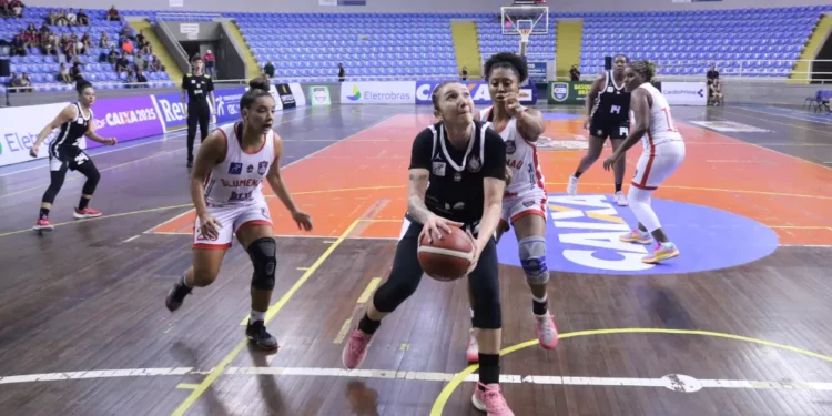 Corinthians domina Blumenau pela segunda rodada da LBF