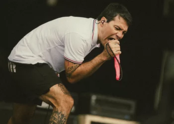 Festival Lollapalooza começa com muito calor e show da banda Dead Fish