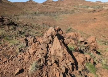 Cratera de meteorito mais antiga da Terra é descoberta na Austrália