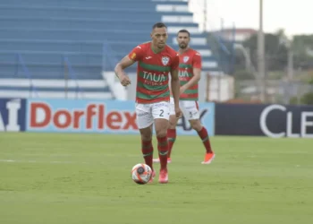 Alex Silva rescinde com a Lusa e acerta com o Coritiba