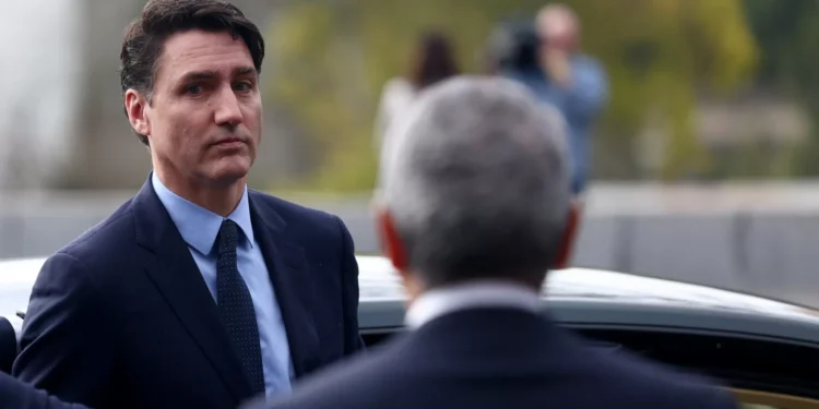 Trudeau condiciona retirada de tarifas retaliatórias a recuo de Trump