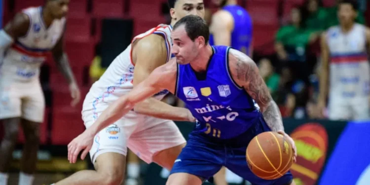 Minas vence fora de casa e segue na liderança do NBB