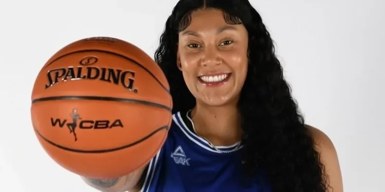 Kamilla Cardoso é eleita melhor jogadora estrangeira da WCBA