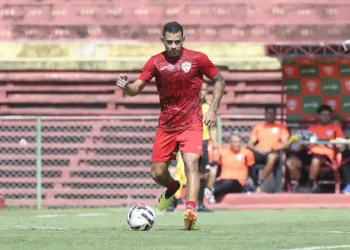 Tempo de recuperação de Tauã dobra e jogador desfalca a Lusa por dois meses