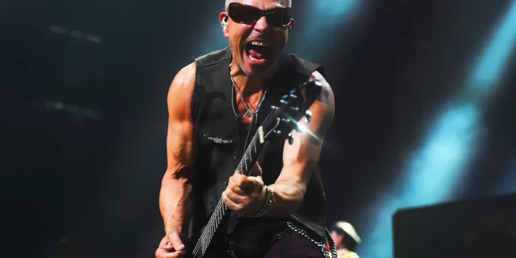 As bandas de rock pesado que fizeram mais sucesso com músicas fofinhas