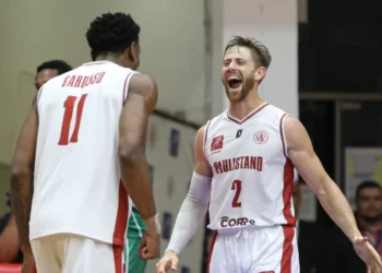 Pinheiros e Paulistano vencem na abertura dos playoffs do NBB