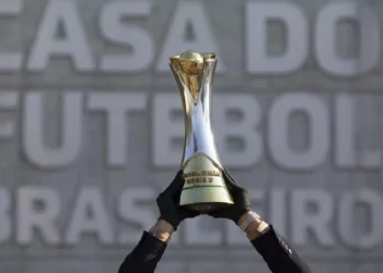 Últimas da Portuguesa: ídolo do Papa foi campeão na Lusa, clubes desafiam CBF e mais