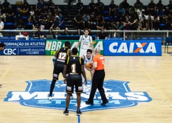 Minas vence última partida em casa antes de playoffs do NBB