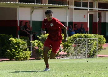 Portuguesa se reapresenta e mira o Porto Vitória-ES