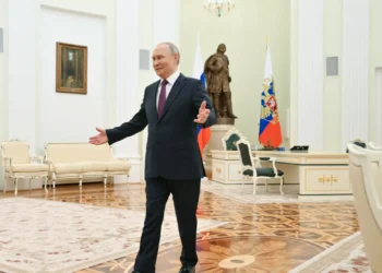 Trégua de 3 dias com a Ucrânia anunciada por Putin já estará em vigor