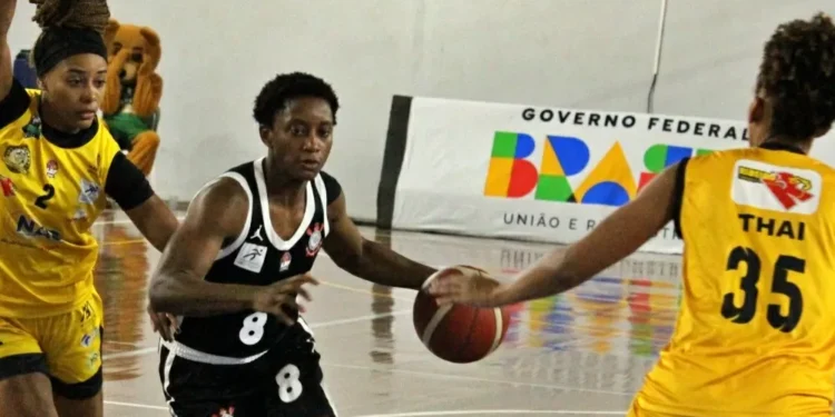 Corinthians atropela Maringá e mantém a boa fase na LBF