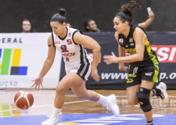 Sesi Araraquara vence quarta seguida e retoma vice-liderança