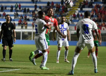 Lusa acumula erros e perde para o Água Santa fora de casa