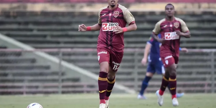 Cauan elogia legado de Rildo na Lusa: “Veio de corpo e alma para o projeto”