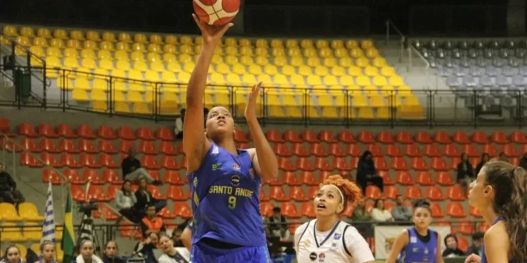 Santo André vence São José na abertura do returno da LBF