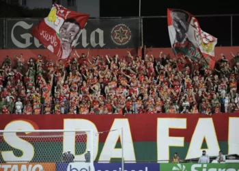 Ingressos à venda para Portuguesa x Pouso Alegre-MG, no Canindé