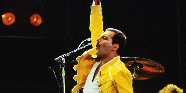 A revelação surpreendente em nova biografia de Freddie Mercury