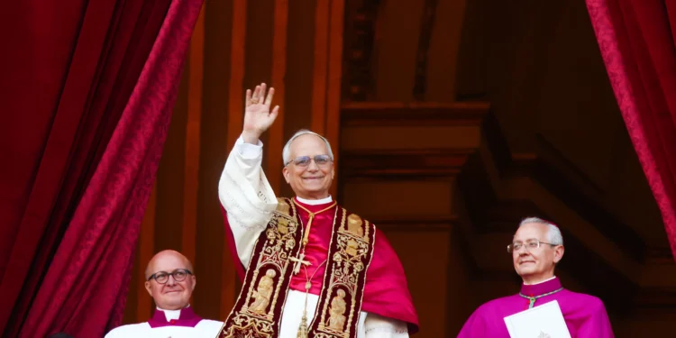 O papa é pop: vídeo de Leão XIV cantando é resgatado nas redes sociais