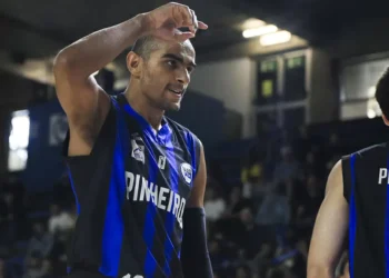 Pinheiros é o último classificado para as quartas de final do NBB