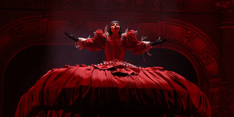 Quem é artista brasileira que deverá abrir o show de Lady Gaga no Rio