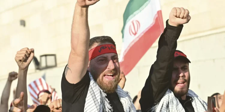 Hezbollah celebra em Beirute “vitória” do Irão sobre Israel