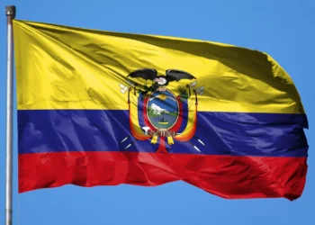 Equador autoriza instalação de bases militares estrangeiras no país