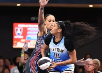 Kamilla Cardoso lidera Sky, mas termina derrotada na WNBA