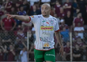 Atacante Fabrício deve retornar à Portuguesa para a disputa da Série D