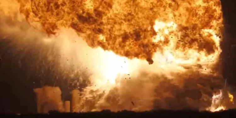 Mais um foguete da SpaceX explode em teste no Texas