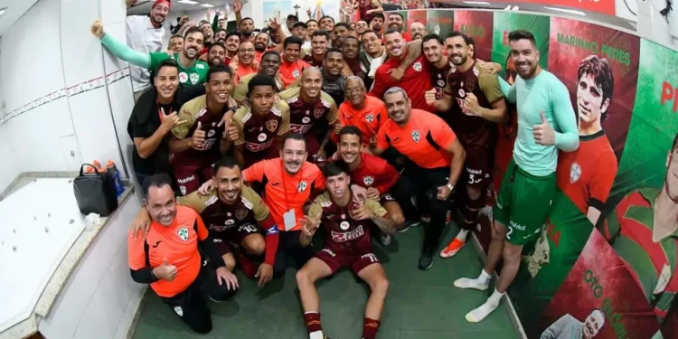 Cauan exalta união do elenco e convoca torcida da Lusa: “Esse grupo é especial”