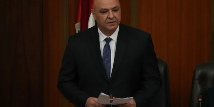 “Flagrante violação”. Presidente libanês denuncia ataques a Beirute