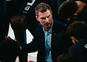 Tiago Splitter conduz Paris ao título da Liga Francesa