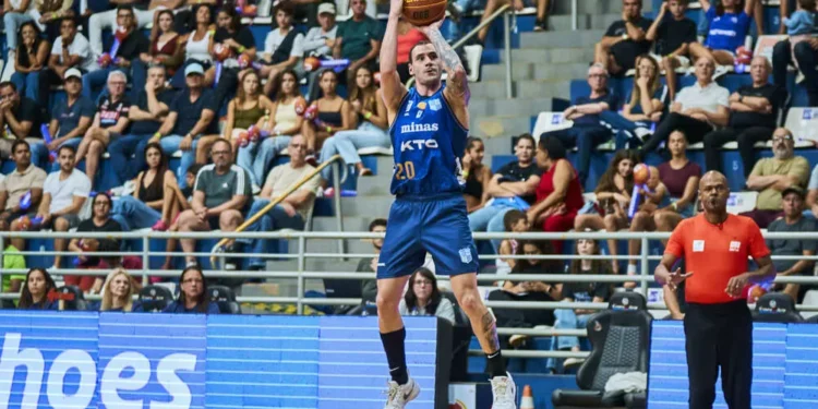 Minas vence o Franca fora de casa e sai na frente na final